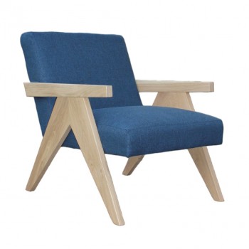 Central Lounge Chair