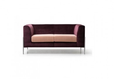 EDITION Club 532 Love Seat 2 or 3 Seater