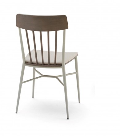 EDITION Hickory Plus Chair