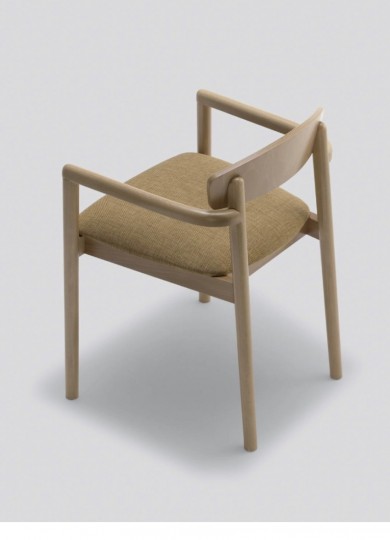 Vox armchair