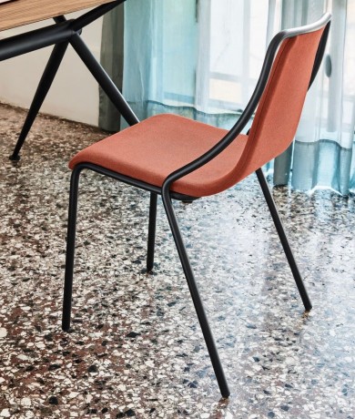 Nexo Side Chair